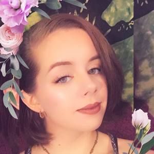 Meet your Posher, Carly